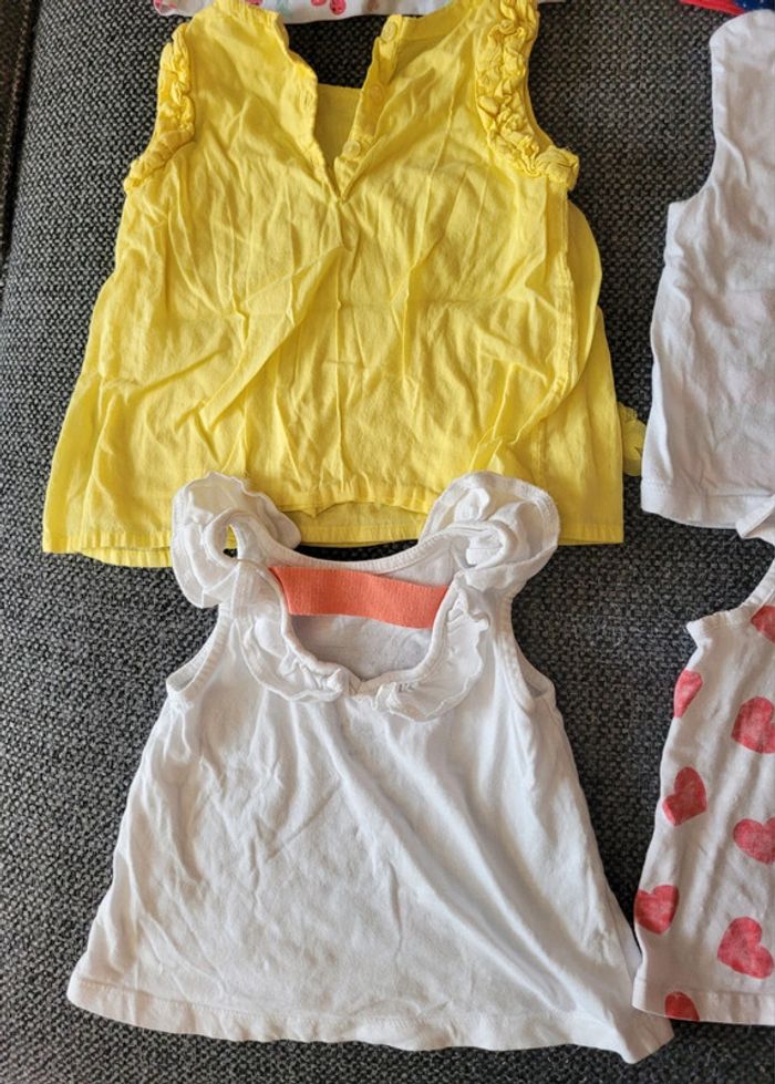 Lot 6 débardeurs 12 mois - photo numéro 9