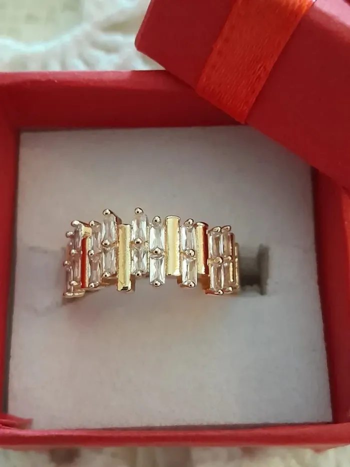Bague réglable, dorée, géométriques, avec strass en cristal - photo numéro 2
