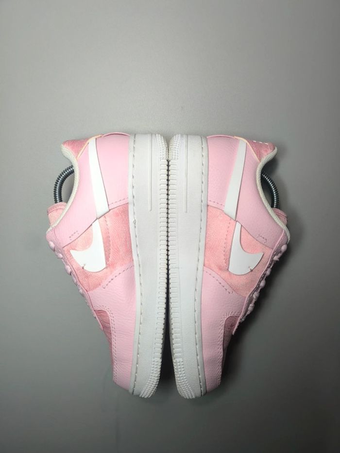 Baskets Nike air force one lx foam rose pointure 38.5 neuves sans boîte - photo numéro 3