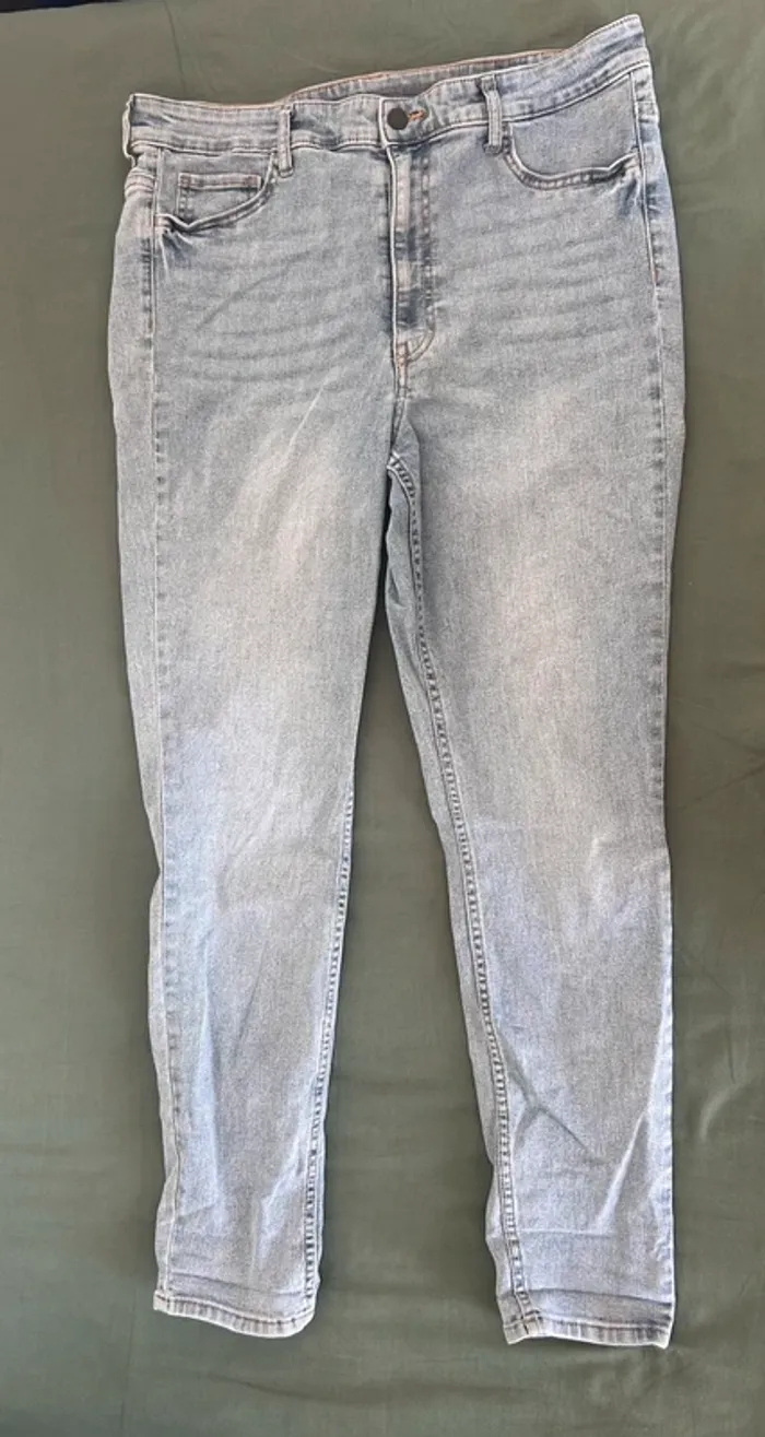 Jean H&M femme - photo numéro 2