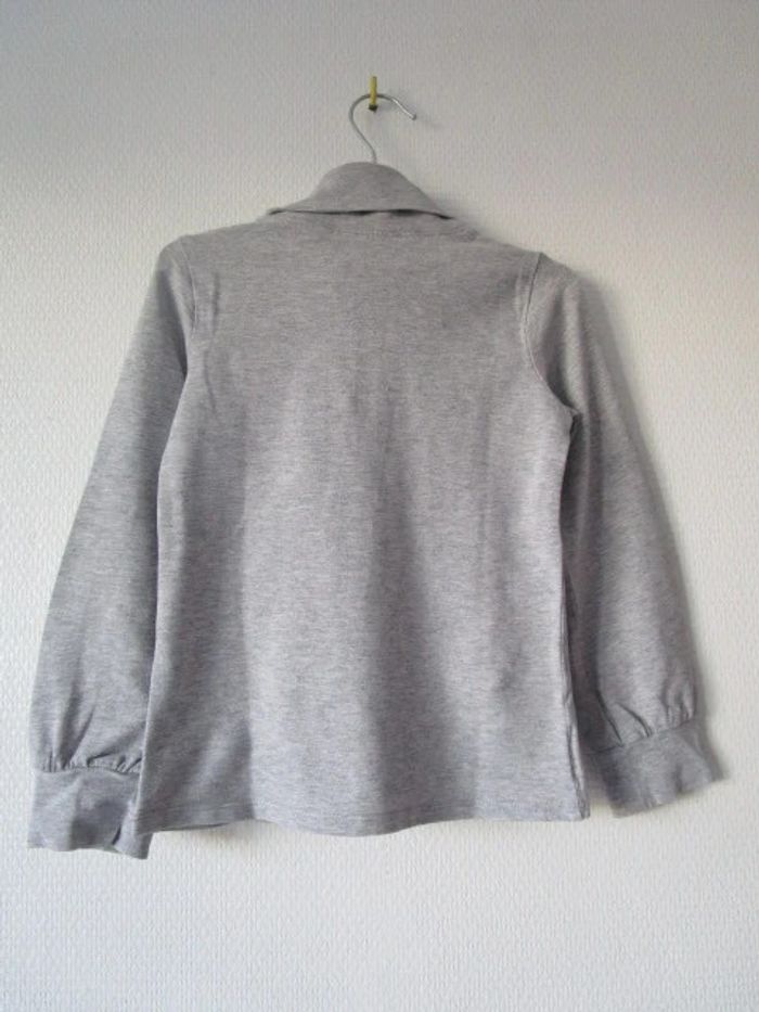 Sous-pull gris 5 ans TBE - photo numéro 6