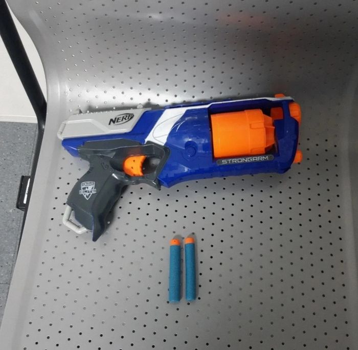 😺 jouet pistolet nerf strongarm 😺 - photo numéro 3