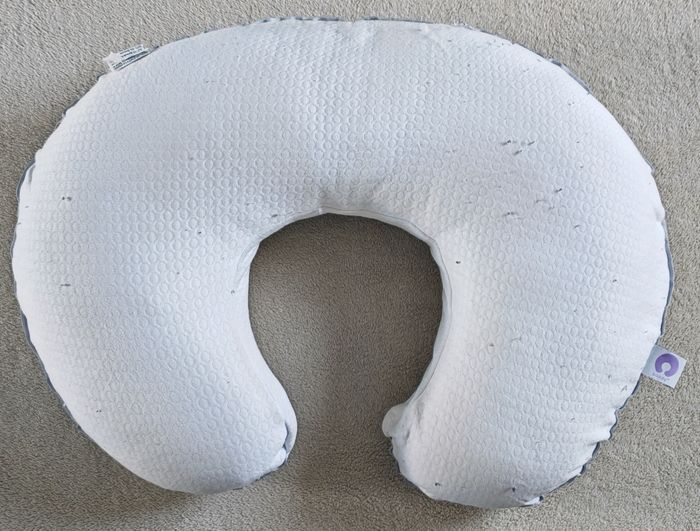 Coussin d'allaitement - photo numéro 5