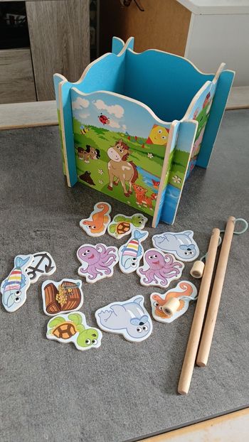 Jeudi et pêche à la ligne