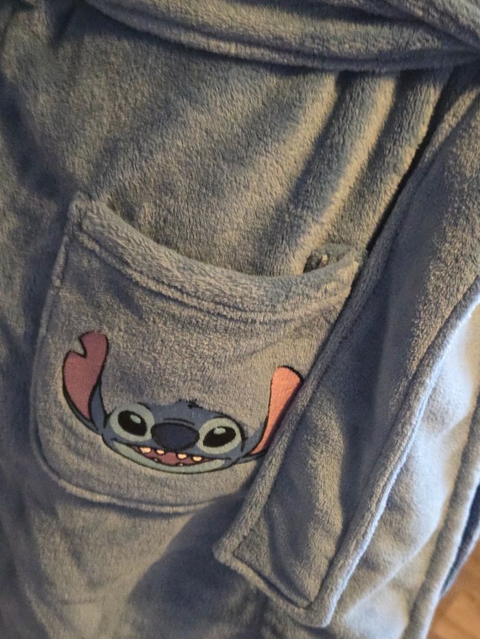 Peignoir stitch disneyland taille S neuf - photo numéro 4