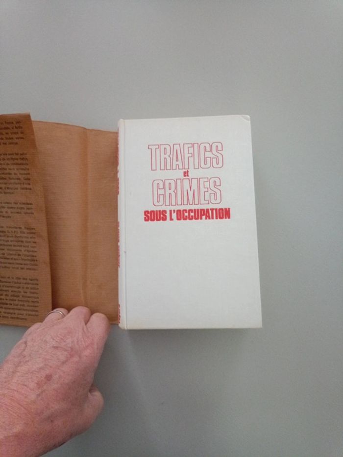 Trafics et crimes sous l'occupation - photo numéro 7