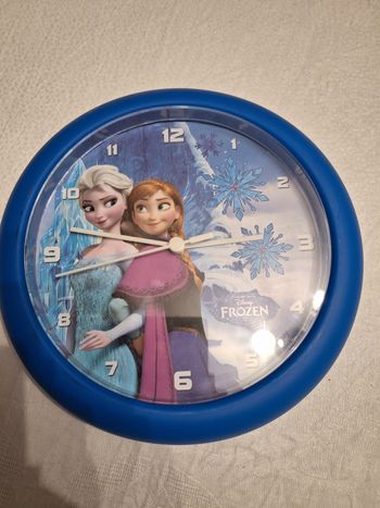 Horloge murale Reine des neige