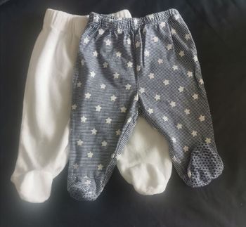 Lot 2 pantalons mixte 1 mois