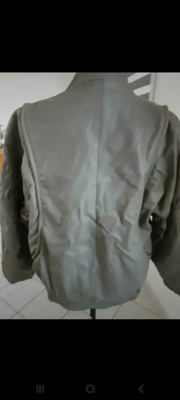 Veste en cuir vintage - photo numéro 2