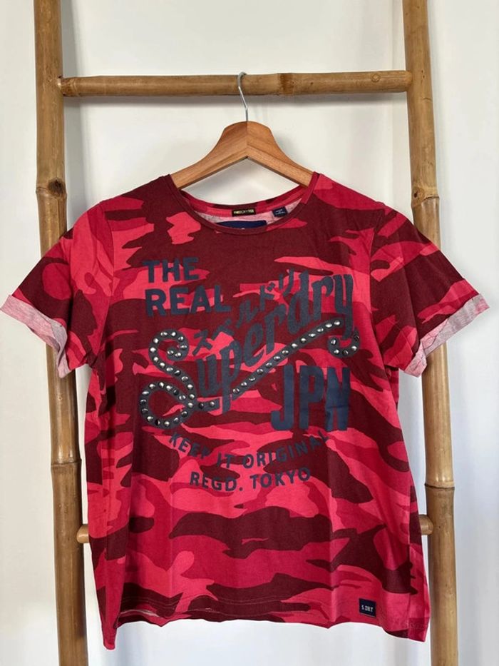 t-shirt superdry rouge taille M/38