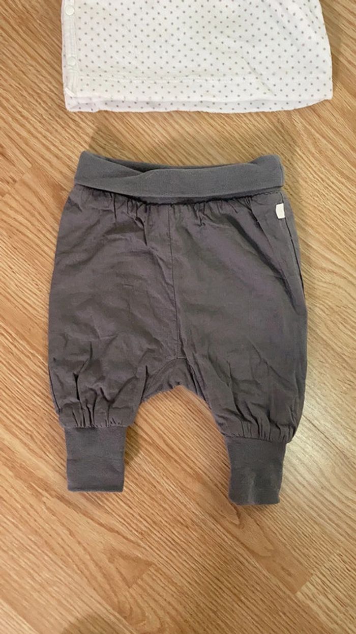 Ensemble pantalon TAO / gilet bout’Chou 1 mois - photo numéro 2