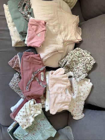 Lot bébé fille