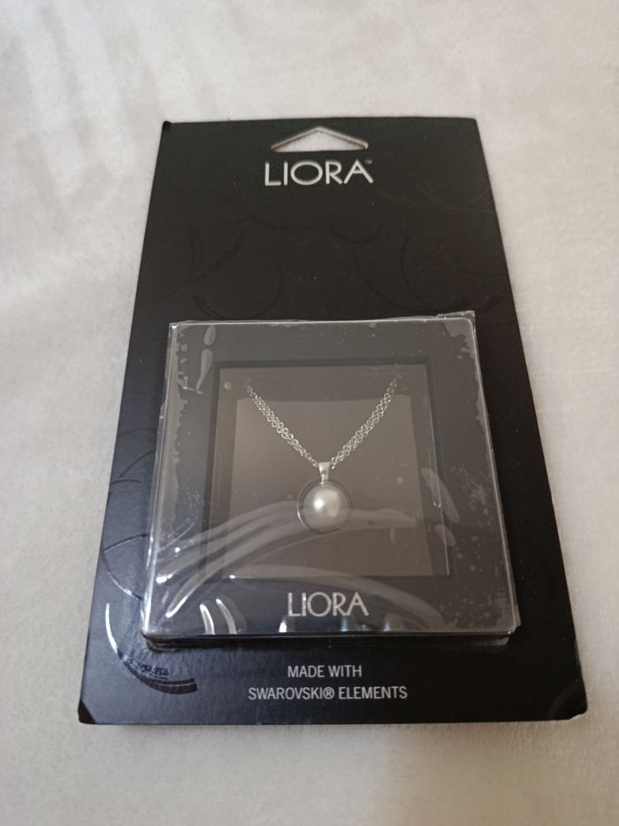 A saisir : Collier " Liora " with Swarovski elements ! ( Bien lire merci) - photo numéro 3