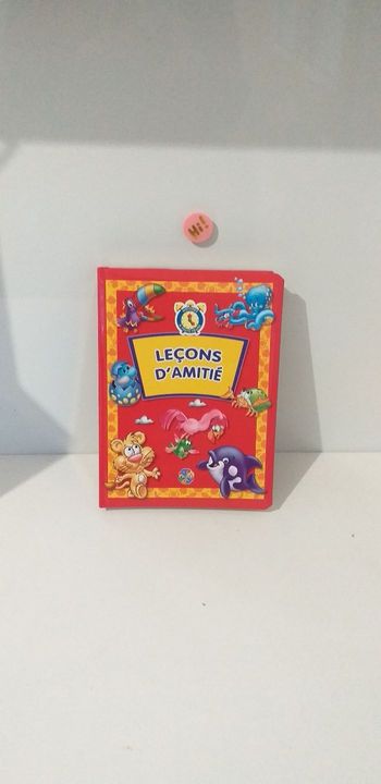 Livre histoire pour les enfants lecens d amitié phidal
