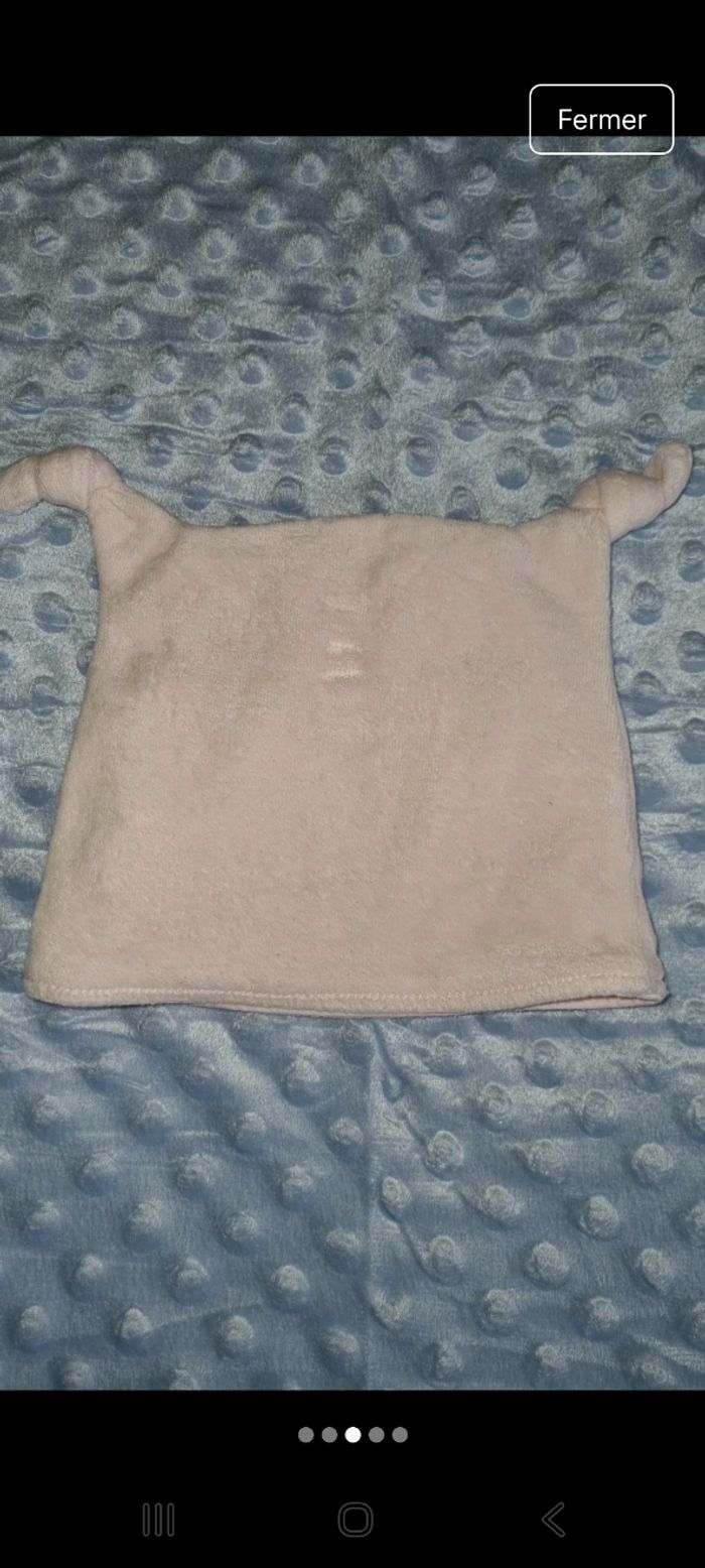 Bonnet fille 1/3 mois en bon état - photo numéro 2