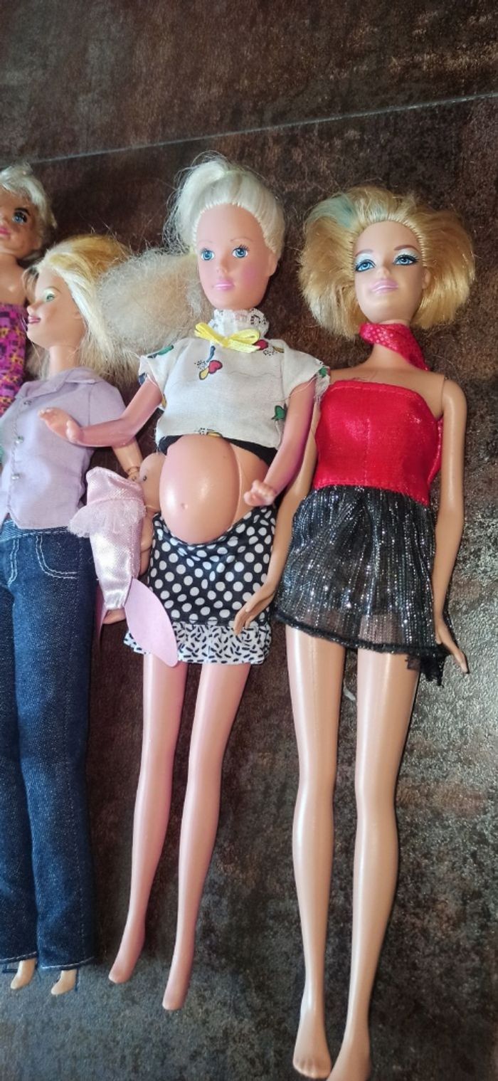 Lot de poupées Barbie - photo numéro 4