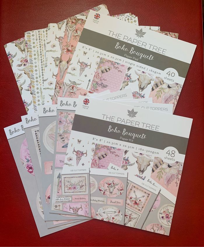 Kit (incomplet) Papier + Die-cuts Boho Bouquets