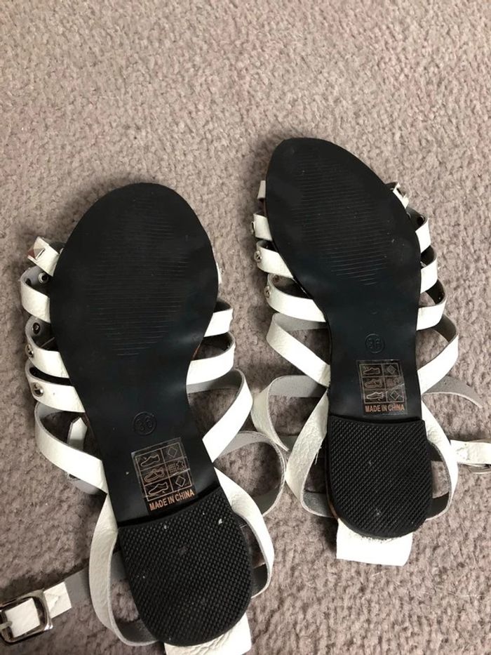 Sandales neuves taille 36 - photo numéro 4