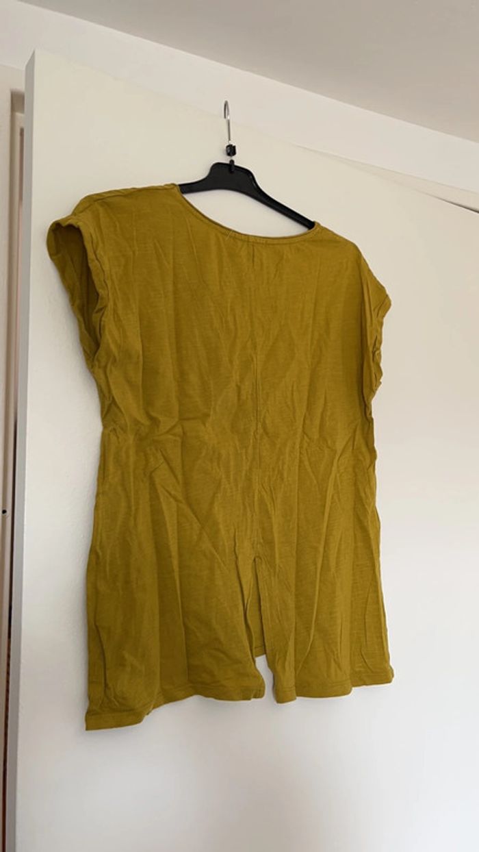 T-shirt moutarde - photo numéro 2