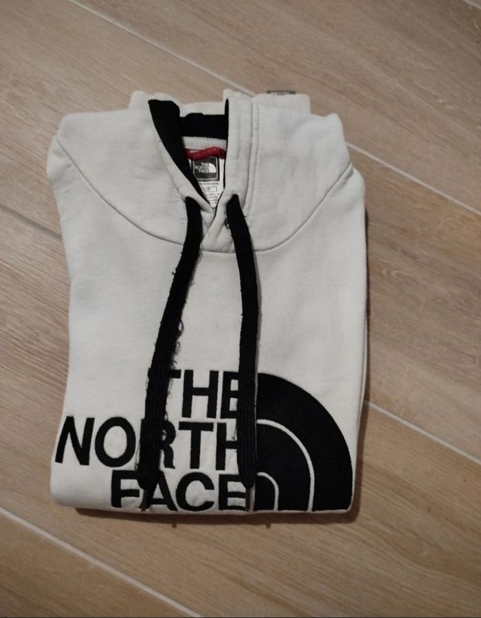 Sweat The North Face