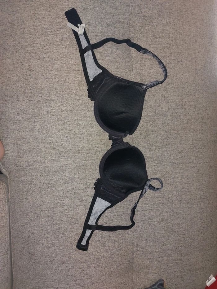 Soutien gorge - photo numéro 3