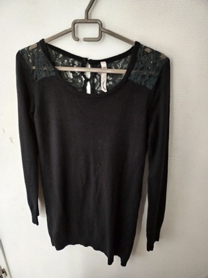 Pull dentelle dos - photo numéro 5