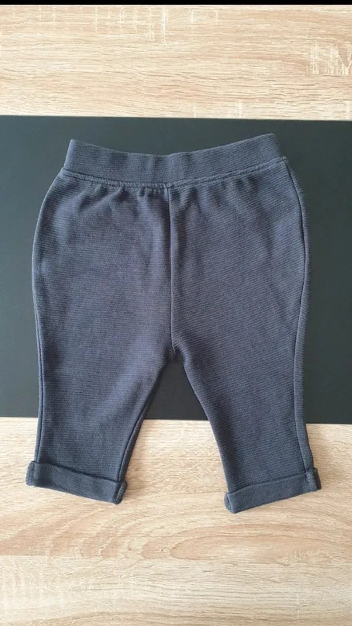 Ensemble pantalon et pull léger 6 mois - photo numéro 3