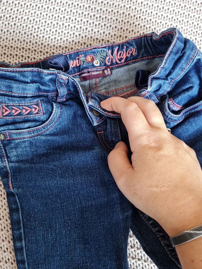 Jean bleu - photo numéro 2