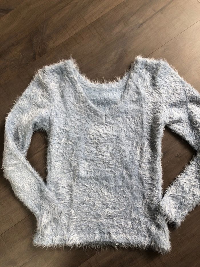 Pull bleu ciel Morgan taille S duveteux et doux
