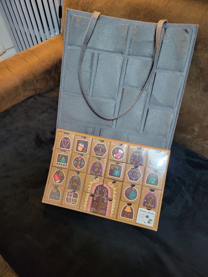 Calendrier de l avent dans sac feutrine. - photo numéro 4