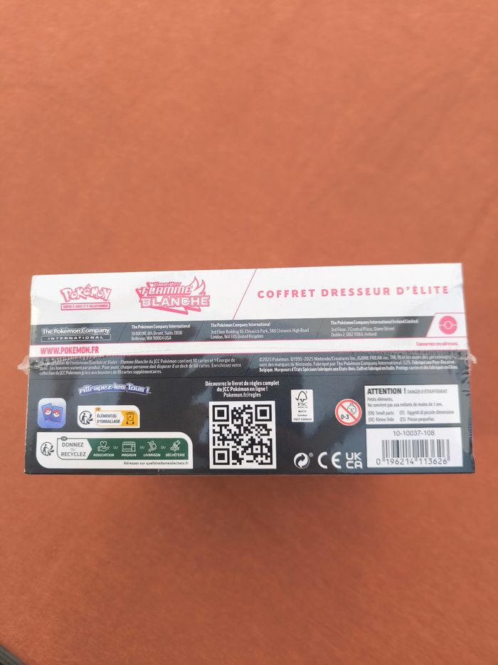 ETB Flamme Blanche 10.5 Pokémon - photo numéro 6