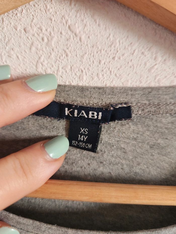 Tee-shirt gris Kiabi taille 14 ans - photo numéro 2