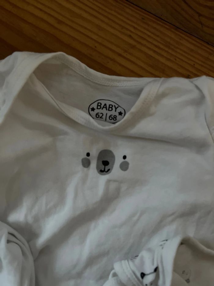 Bodies - photo numéro 3