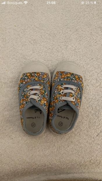 Chaussures toile bébé fille taille 21