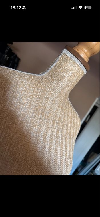 Mannequin en bois tressé 