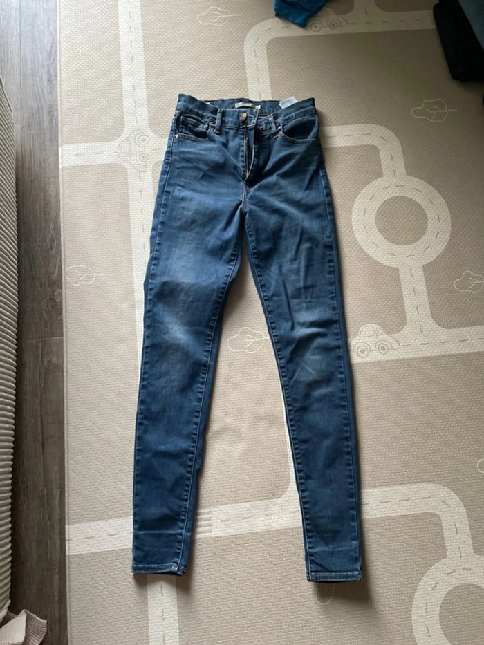 Jean levi’s mile high super skinny 26 - photo numéro 2
