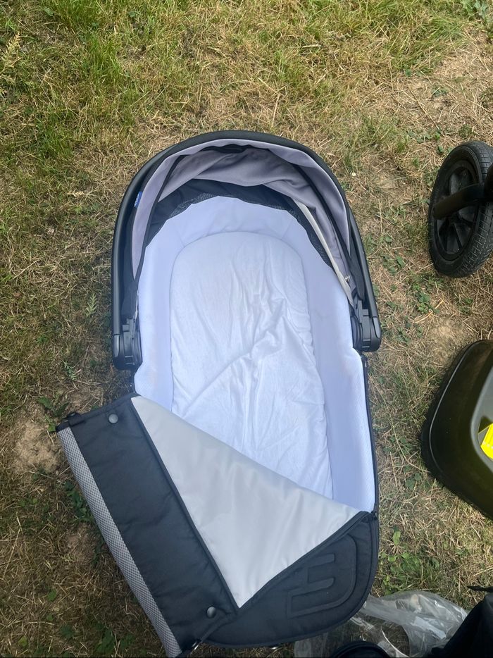 Pousette trio Chicco activ3 - photo numéro 2