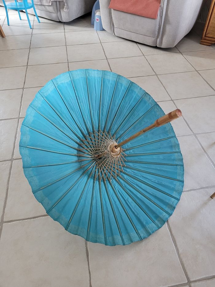 Ombrelle bois vintage - photo numéro 4