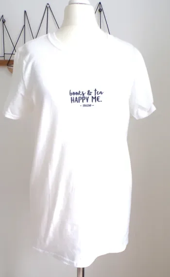 T-Shirt Gildan blanc (motifs brodés)