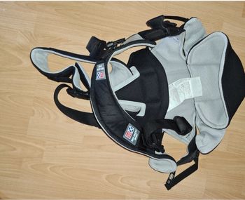 Porte bébé multi position red castle