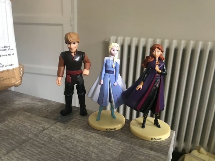 Figurine reine des neiges : Elsa - Anna - kristoff - Disney | Beebs