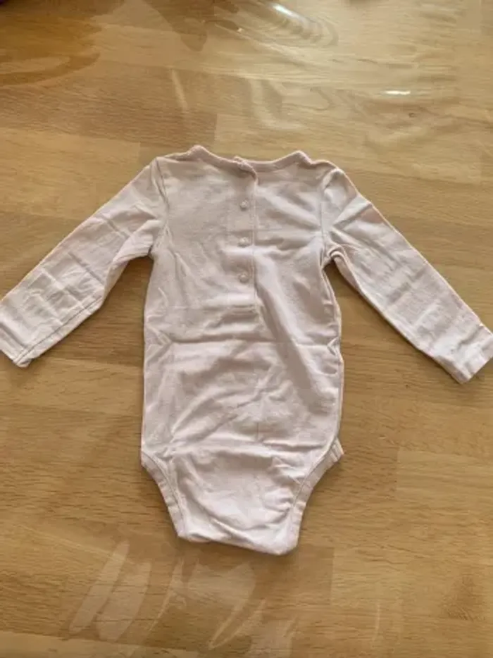 Lot 3 bodies 9 mois - photo numéro 5