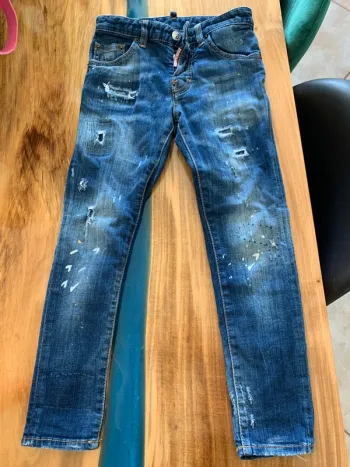Jean DSquared2 taille 8 ans