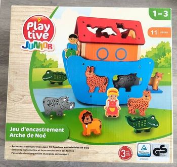 Arche de Noé en bois