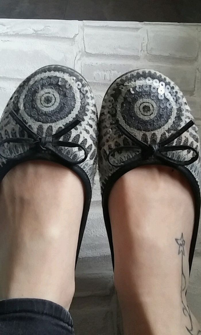 Ballerines comme neuve - photo numéro 2
