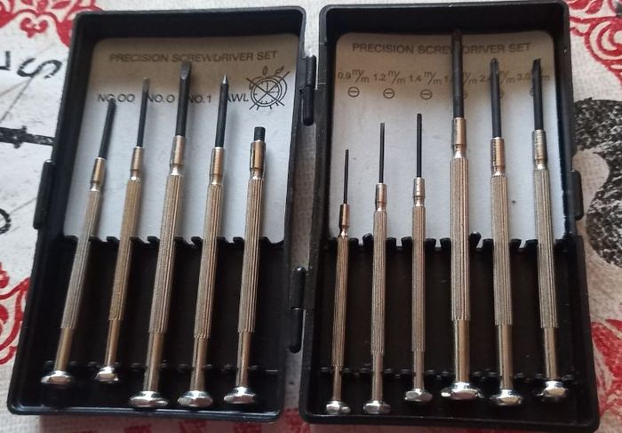Boîte  tournevis de précision