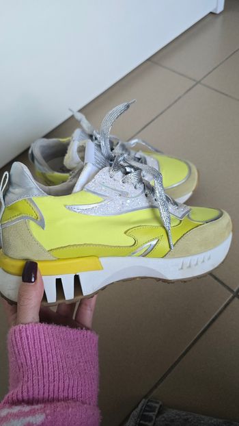 Basket smr23 pointure 36