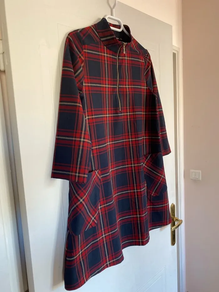 Robe écossaise trapèze Zara taille S - photo numéro 2