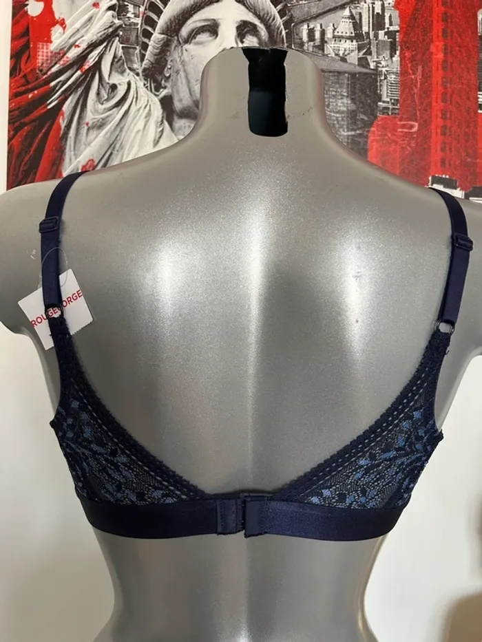 Soutien gorge dentelles marine T85A - photo numéro 2