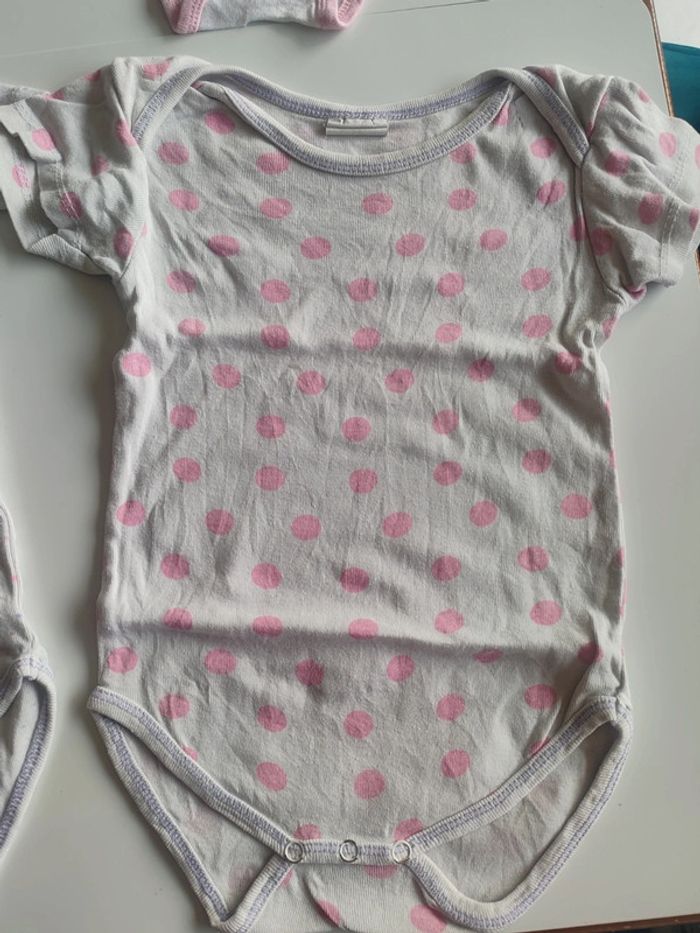 Body 18 mois - photo numéro 8